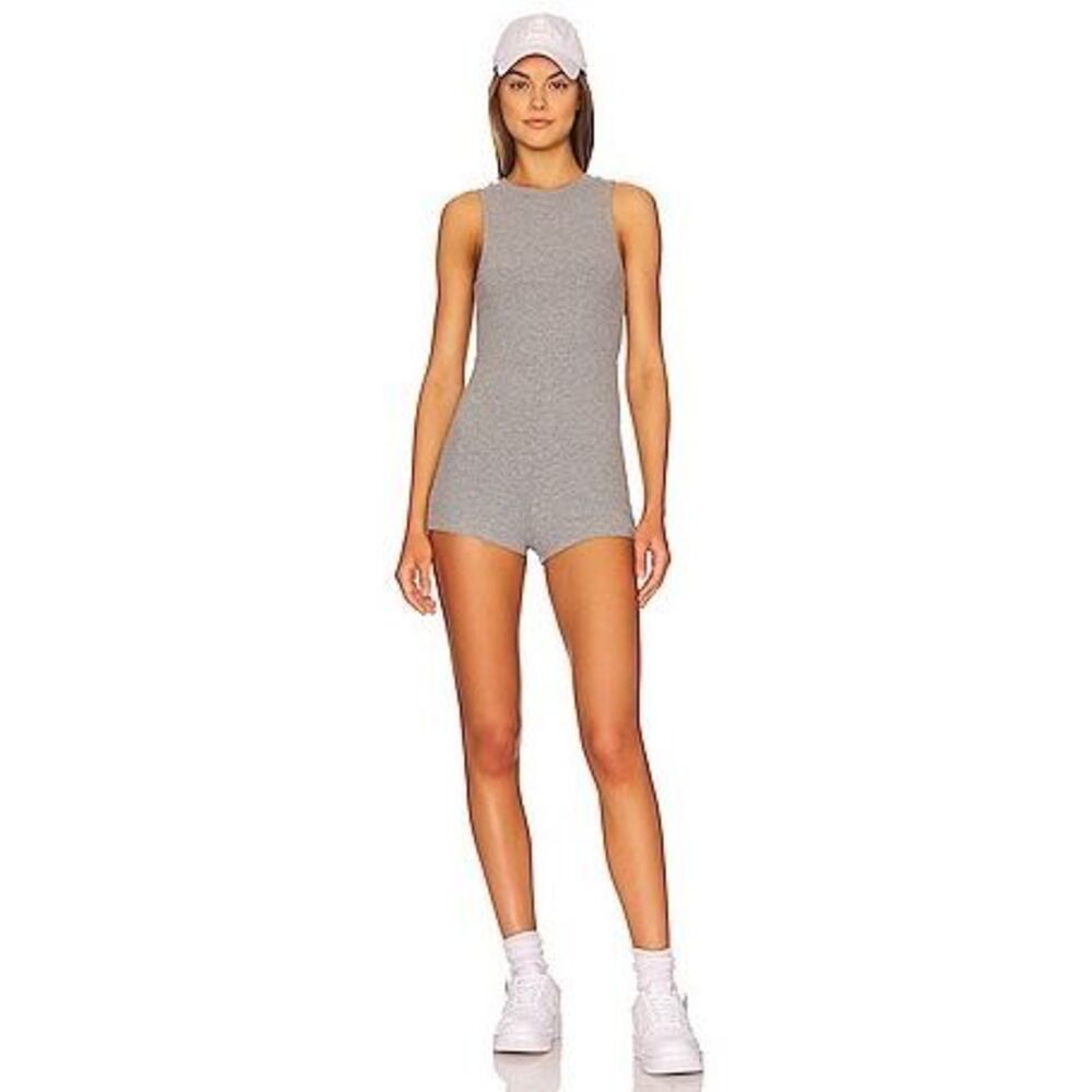 All The Ways Kate‎ Basic Ribbed Romper in Grey Size Medium NWT